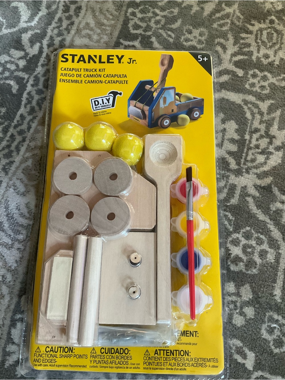 STANLEY Jr. Wooden Catapult Truck Kit - Yellow Accents